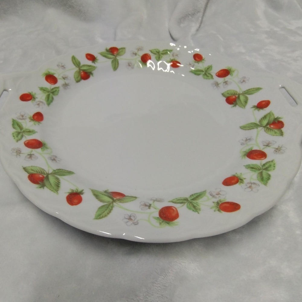 Bernardaud Limoges Fraises Strawberry Handled Cake Plate French Porcelain - Picture 11 of 13